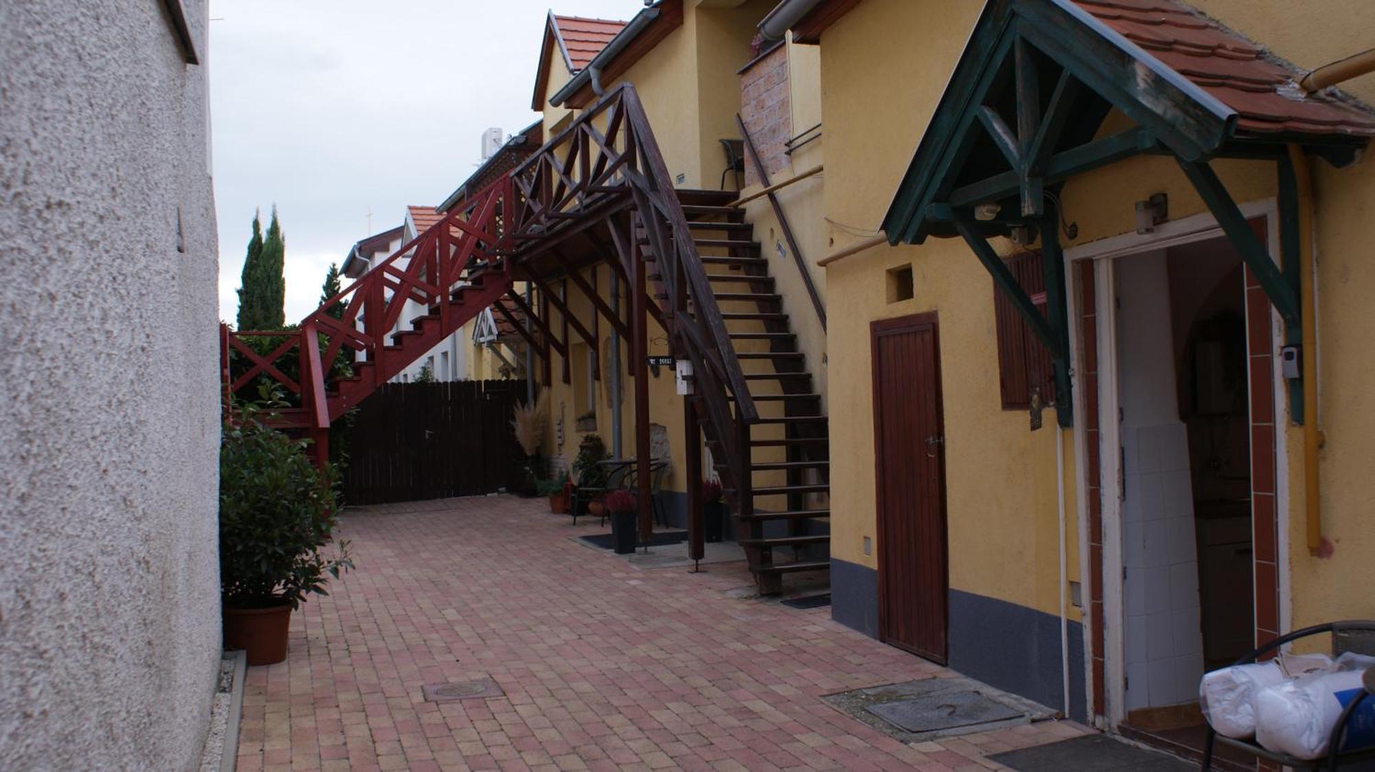 Takács Vendégház 2 Sopron Esterno foto